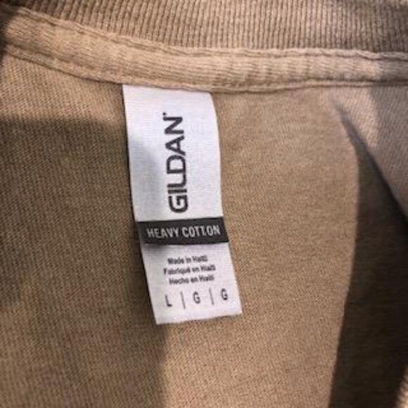 Cozy Vibes Cat in Chair Graphic Unisex T-Shirt Size L. - Picture 4 of 16